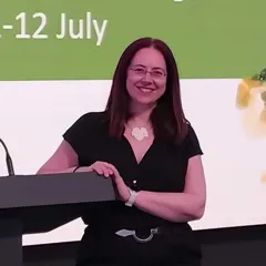 Julia Vicente